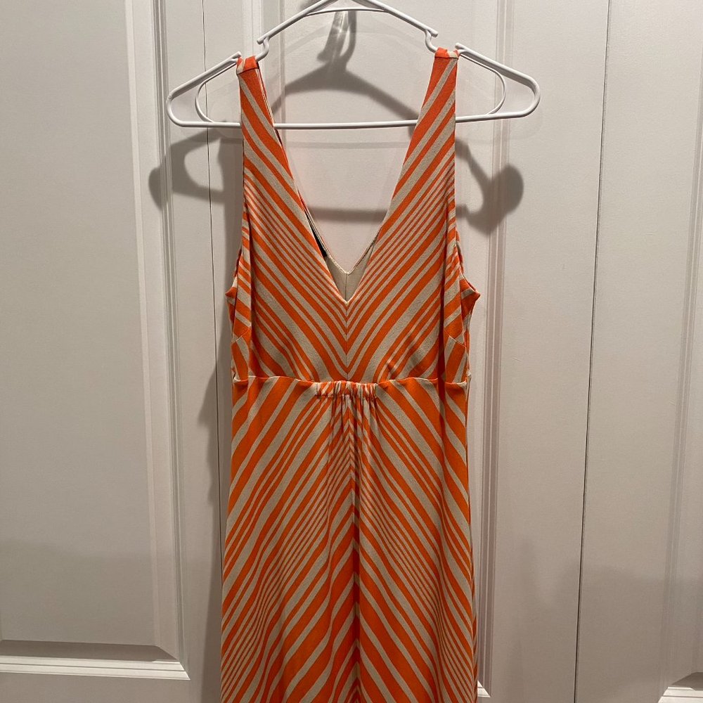 Bebe Vneck Orange and Tan Chevron Stripe Dress Size Medium - Picture 4 of 11